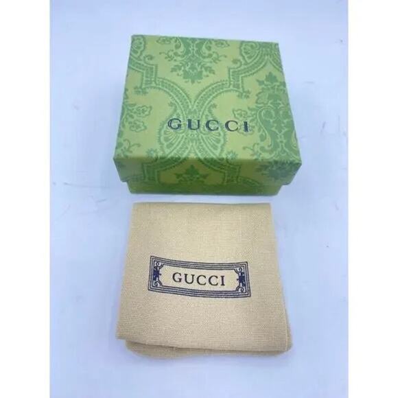 Authentic Gucci Sterling Silver Bee and GG Motif Ring - Size 8.5 - Picture 10 of 10